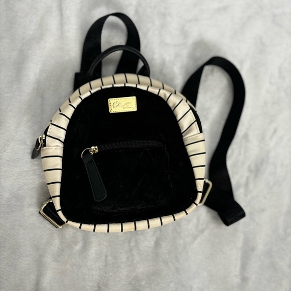 Betsey Johnson Black Velvet Stripe Mini Backpack Purse Bag Cute - Picture 3 of 4